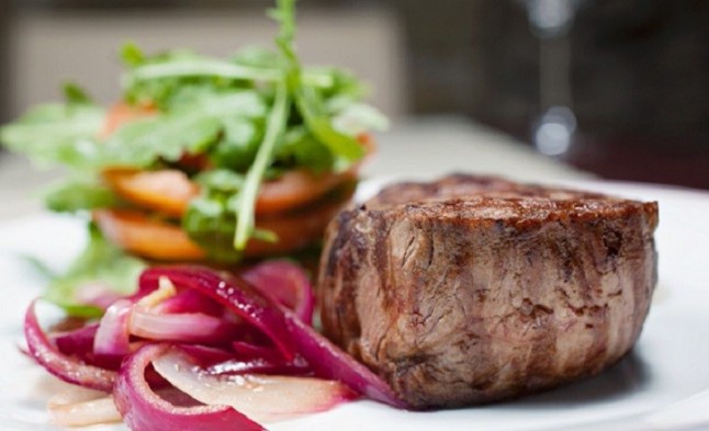 Comer carne roja y sus repercusiones en la salud de tu corazón