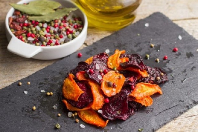 Chips de remolacha y zanahoria