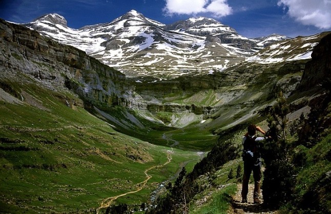 Más de 3.000 alumnos visitan en La Alfranca la muestra sobre el Centenario de Ordesa y Monte Perdido