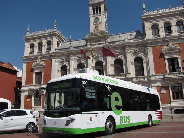Dos autobuses híbridos para Valladolid