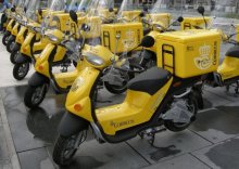 Correos busca la incorporación progresiva de vehículos ecológicos en sus flotas