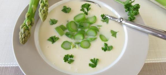 ‘Recetas Ecológicas’: Sopa de Espárragos con Avena con Calcio