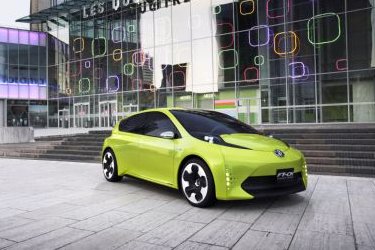 Salón de París: Toyota apuesta la tecnología «Full Hybrid»