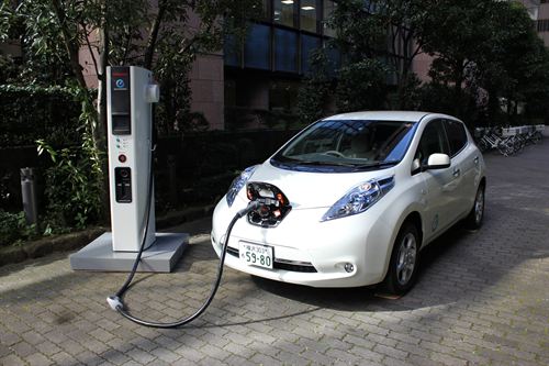 734 vehículos eléctricos vendidos en mayo