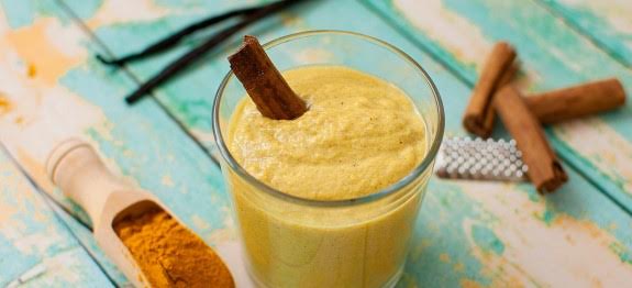‘Recetas Caseras y Ecológicas’: Batido de cúrcuma