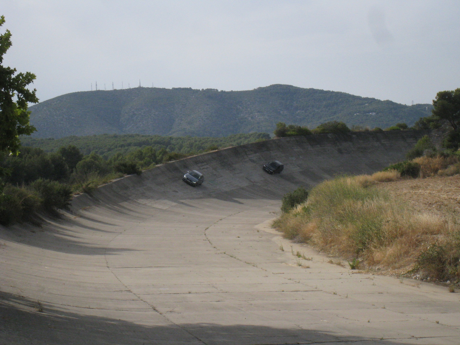 EXPOelèctric Fórmula-e y ECOseries llevan los coches eléctricos al mítico autódromo de Terramar