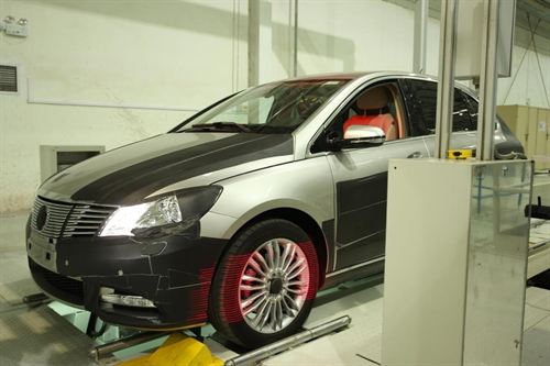 Daimler lanzará en China su marca de coches eléctricos Denza