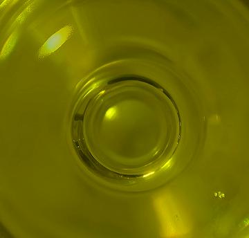 La producción del aceite de oliva virgen extra ecológico rondará por primera vez en torno a 106.500 kilos