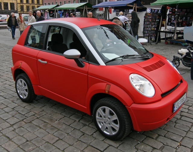 Think fabrica la unidad 2.500 del coche eléctrico Think City