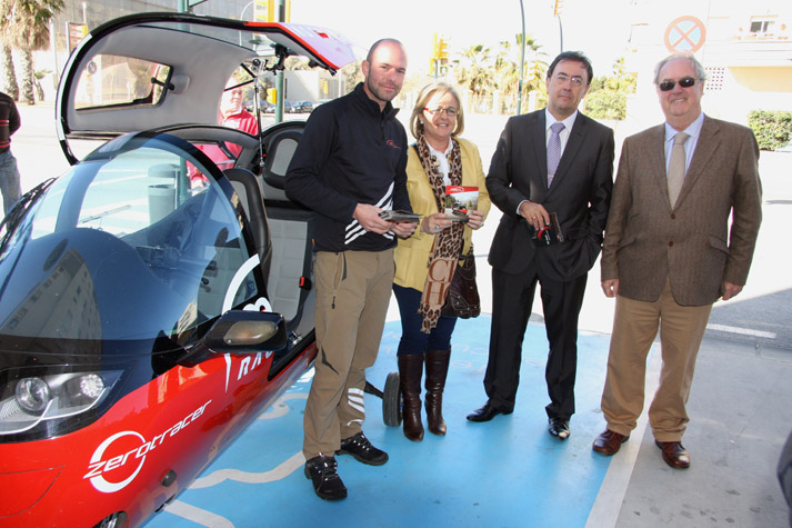 APREAN respalda la primera vuelta al mundo en coches libres de emisiones