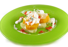 Ensalada templada de bacalao con naranjas