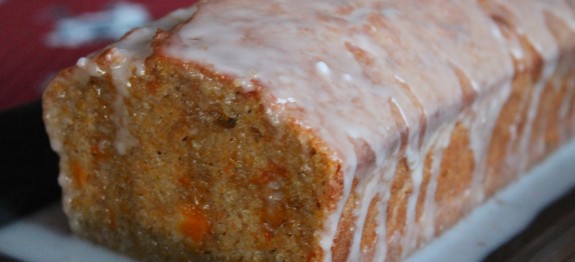 ‘Recetas Ecológicas’: Bizcocho de calabaza con glaseado de Bebida de Arroz con Plátano y Fresa (vea video)