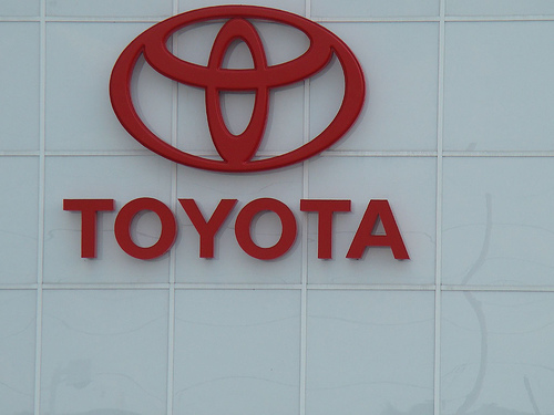 Toyota presenta su nuevo Sedán ecológico