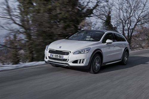 Peugeot comercializará en mayo para España el nuevo híbrido 508 RXH