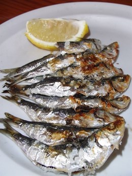 Boquerones en vinagre y sardinas asadas