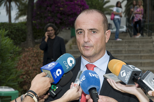 Sebastián presentará el 6 de abril la "estrategia integral" de España sobre el coche eléctrico