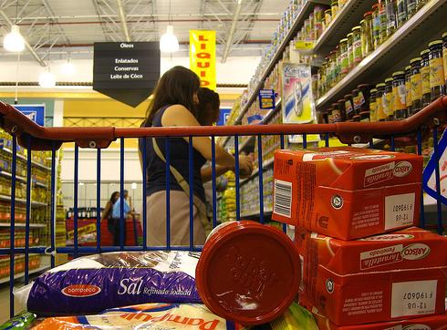 Navarra edita una guía informativas sobre consumo responsable