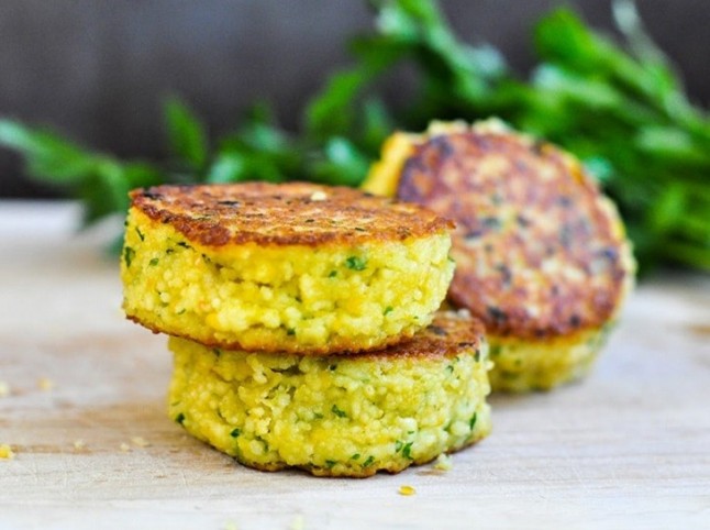 Hamburguesitas de cuscús con chucrut