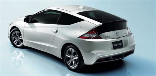 Sixt incorporará 120 unidades de los híbridos Honda Insight y CRZ a su flota en España