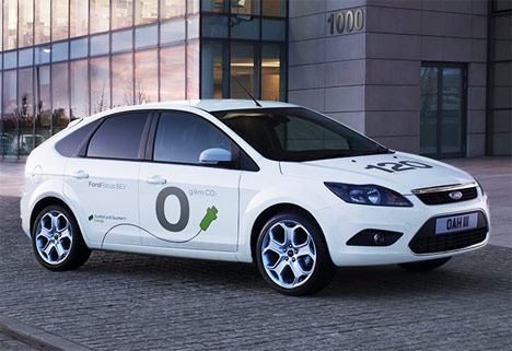 Ford multiplicará por tres la producción de híbridos y eléctricos en 2013