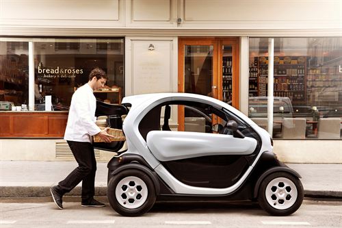 Muy pronto la versión de carga del coche eléctrico Twizy