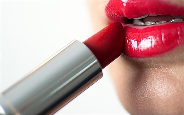 Maquillaje con ‘plomo’