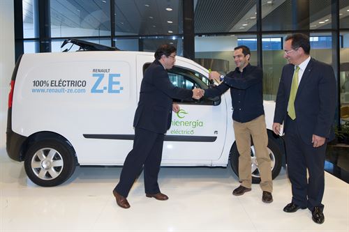 Renault cederá seis unidades del Kangoo eléctrico al proyecto Experiencia 100% Eléctrica