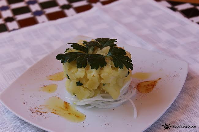 ‘Recetas Ecológicas’: Patatas aliñadas hechas al horno solar