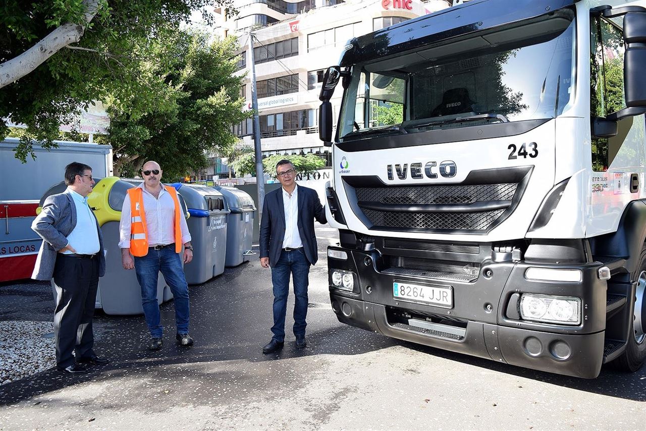 Santa Cruz de Tenerife incorpora dos camiones híbridos para recogida de residuos