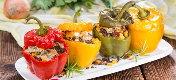 ‘Recetas Ecológicas’: Pimientos de colores rellenos
