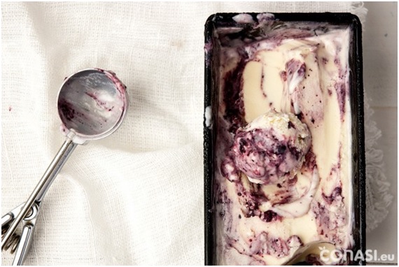 Recetas Caseras y Ecológicas: Helado de crema de coco y mermelada sin leche
