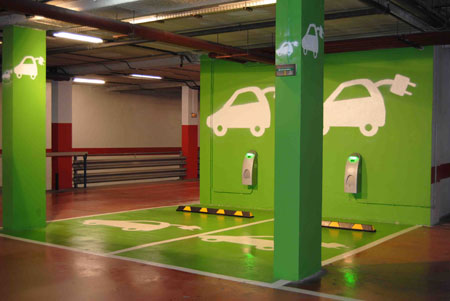 Carrefour instala puntos de recarga inteligente para coches eléctricos