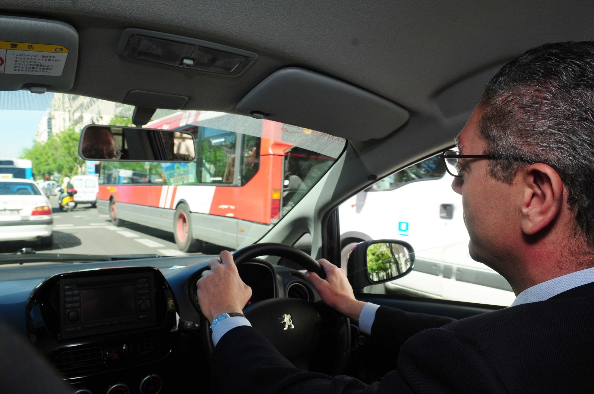 El 70% de los automovilistas no está dispuesto a pagar más por un coche eléctrico