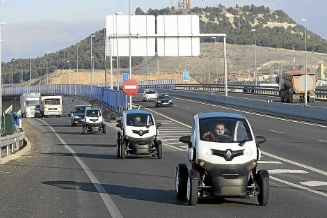 Valladolid incorpora vehículos eléctricos para el mantenimiento de sus jardines