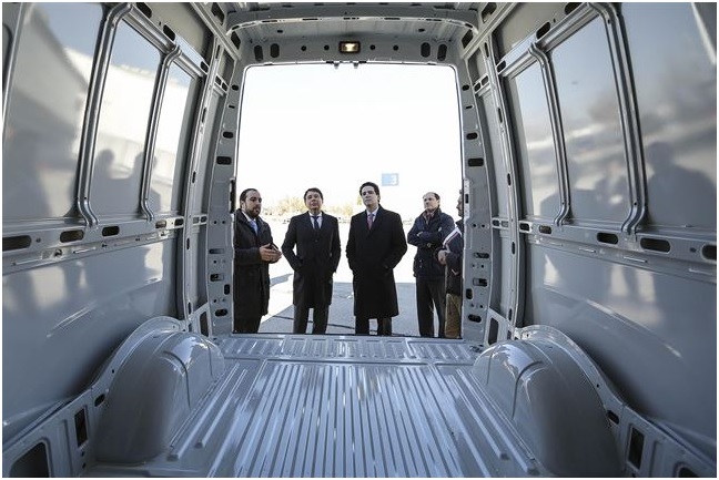 Las pymes madrileñas que quieran sustituir sus furgonetas de reparto por vehículos limpios obtendrán ayudas de entre 2.000 y 6.000 €