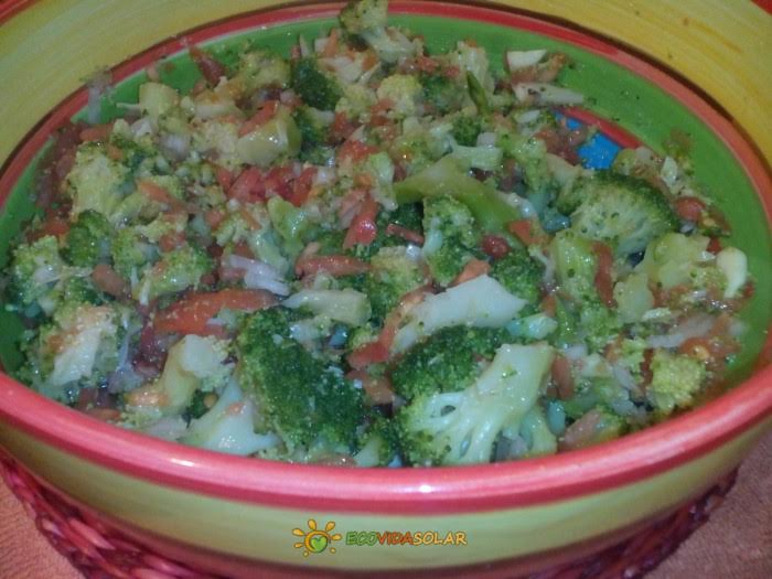 ‘Recetas Caseras y Ecológicas’: Ensalada de brócoli