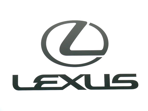 Lexus prevé aumentar hasta un 80% sus ventas mundiales en 2011 gracias a su nuevo compacto híbrido