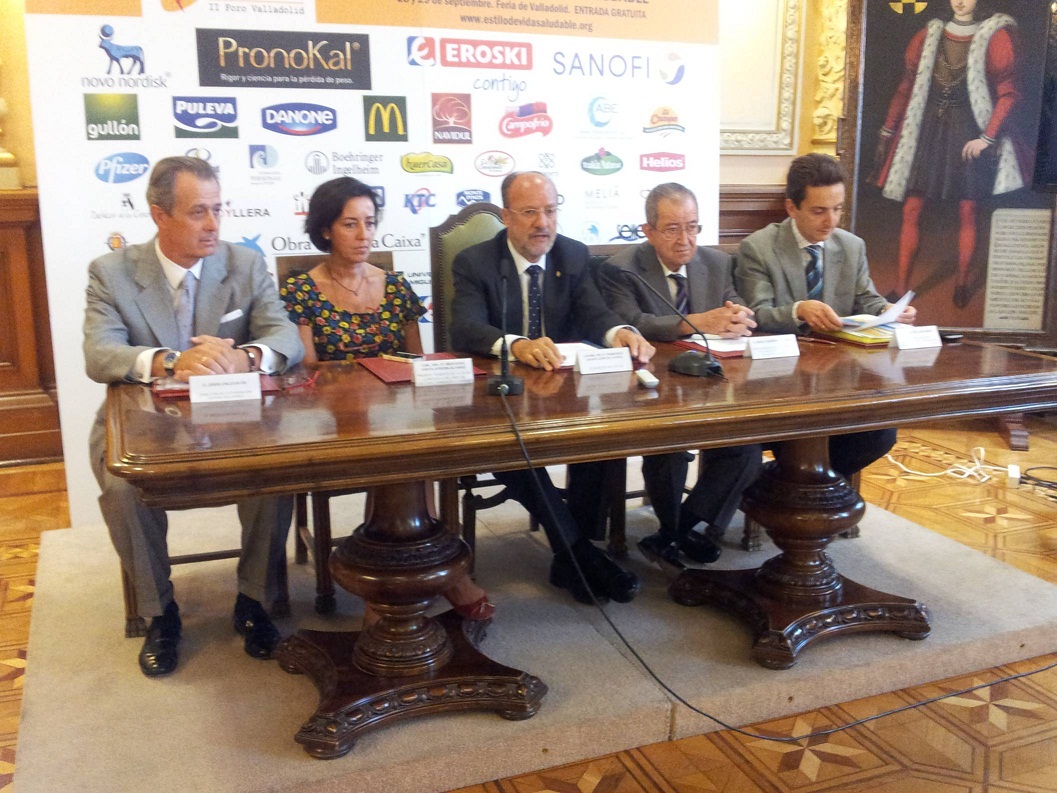 Prevención de las enfermedades del corazón a través de una alimentación equilibrada y realizar ejercicio físico