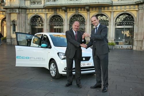 Un Seat Mii Ecofuel cedido al Puerto de Barcelona