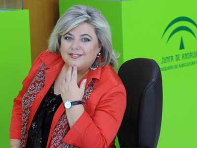 Junta resalta el avance en control biológico para subir en competitividad del sector fresero