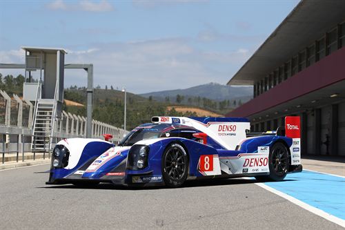 Toyota Racing ‘reinventa’ su coche híbrido de competición TS030 Hybrid