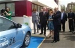 La Fundación San Valero pone en marcha un punto de recarga de emisión cero para vehículos eléctricos