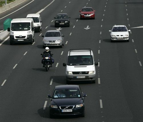 Los coches nuevos vendidos el primer semestre contaminan un 5