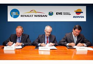 Ibil y la alianza Renault-Nissan fomentan el uso del coche eléctrico