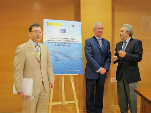 Valcárcel dice que habrá un "trato especial" del Fondo Europeo Marítimo para potenciar el sector acuícola en la Región