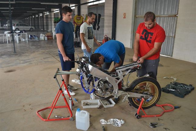 El equipo Moto UPCT queda cuarto en la competición universitaria MotoStudent