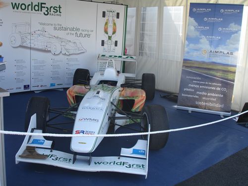 Aimplas presenta el primer coche de carreras fabricado con materiales procedentes de fuentes renovables