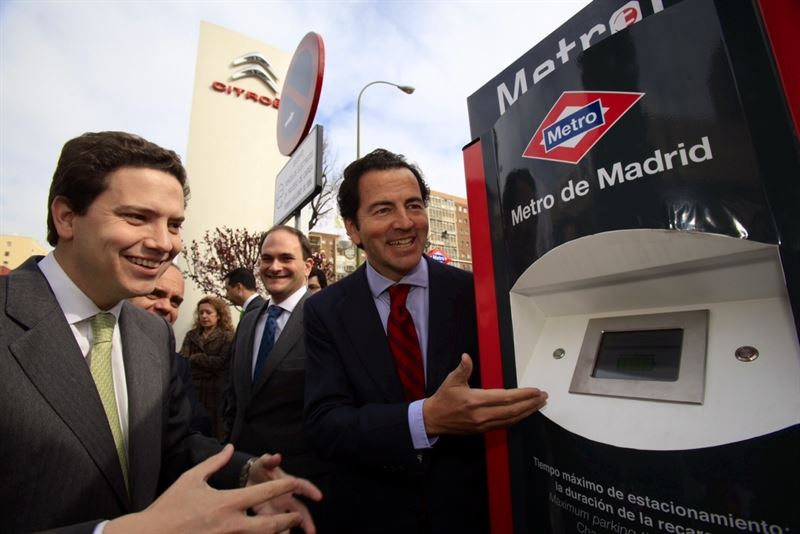 Se instala en Madrid la primera Metrolinera para cargar coches eléctricos