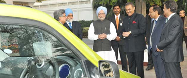 India unveils national electric vehicle plan