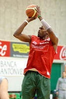 Los deportistas profesionales deberían beber más agua